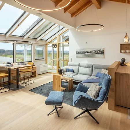 Stille X Weite - Hochwertige Wohnung Mit See-Panorama Kronburg Екстер'єр фото