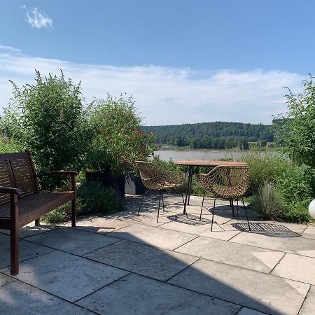 Stille X Weite - Hochwertige Wohnung Mit See-Panorama Kronburg Екстер'єр фото