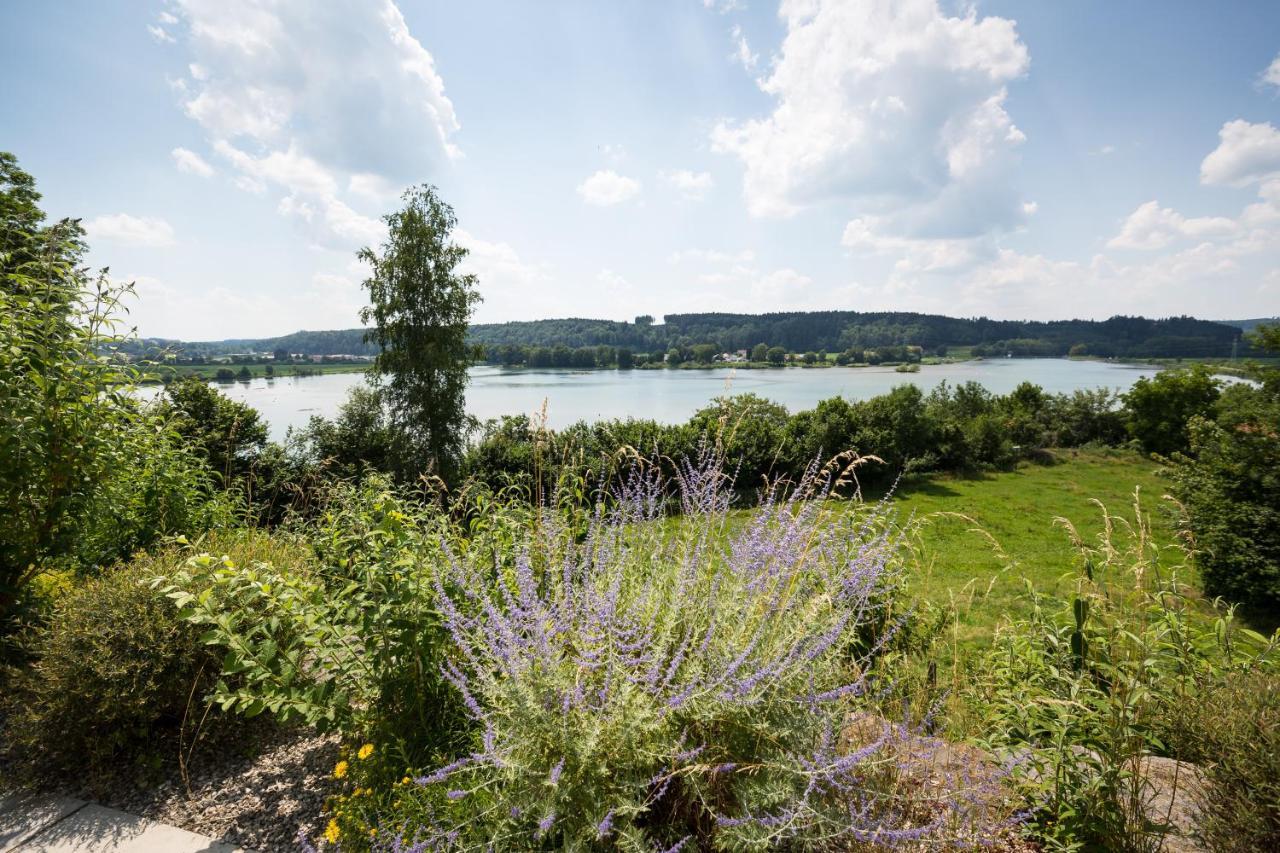 Stille X Weite - Hochwertige Wohnung Mit See-Panorama Kronburg Екстер'єр фото