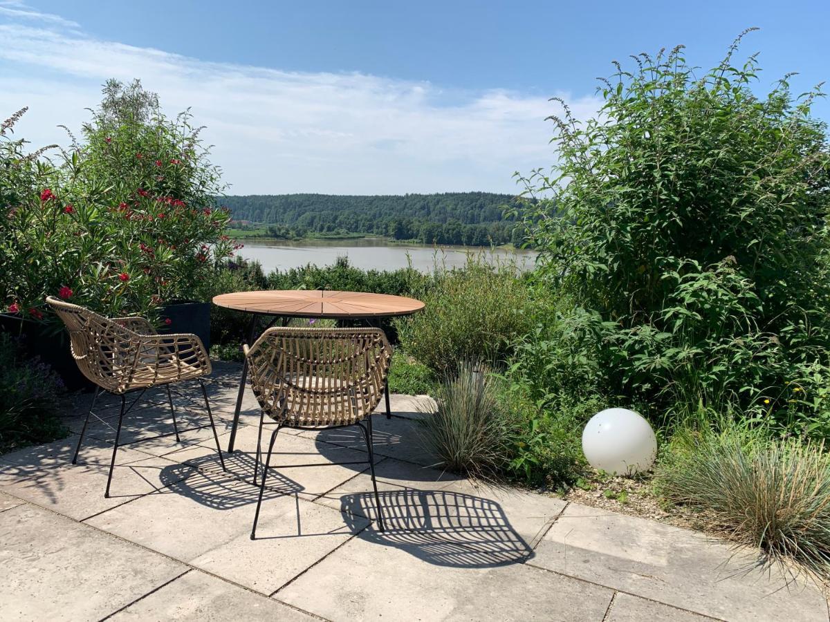 Stille X Weite - Hochwertige Wohnung Mit See-Panorama Kronburg Екстер'єр фото